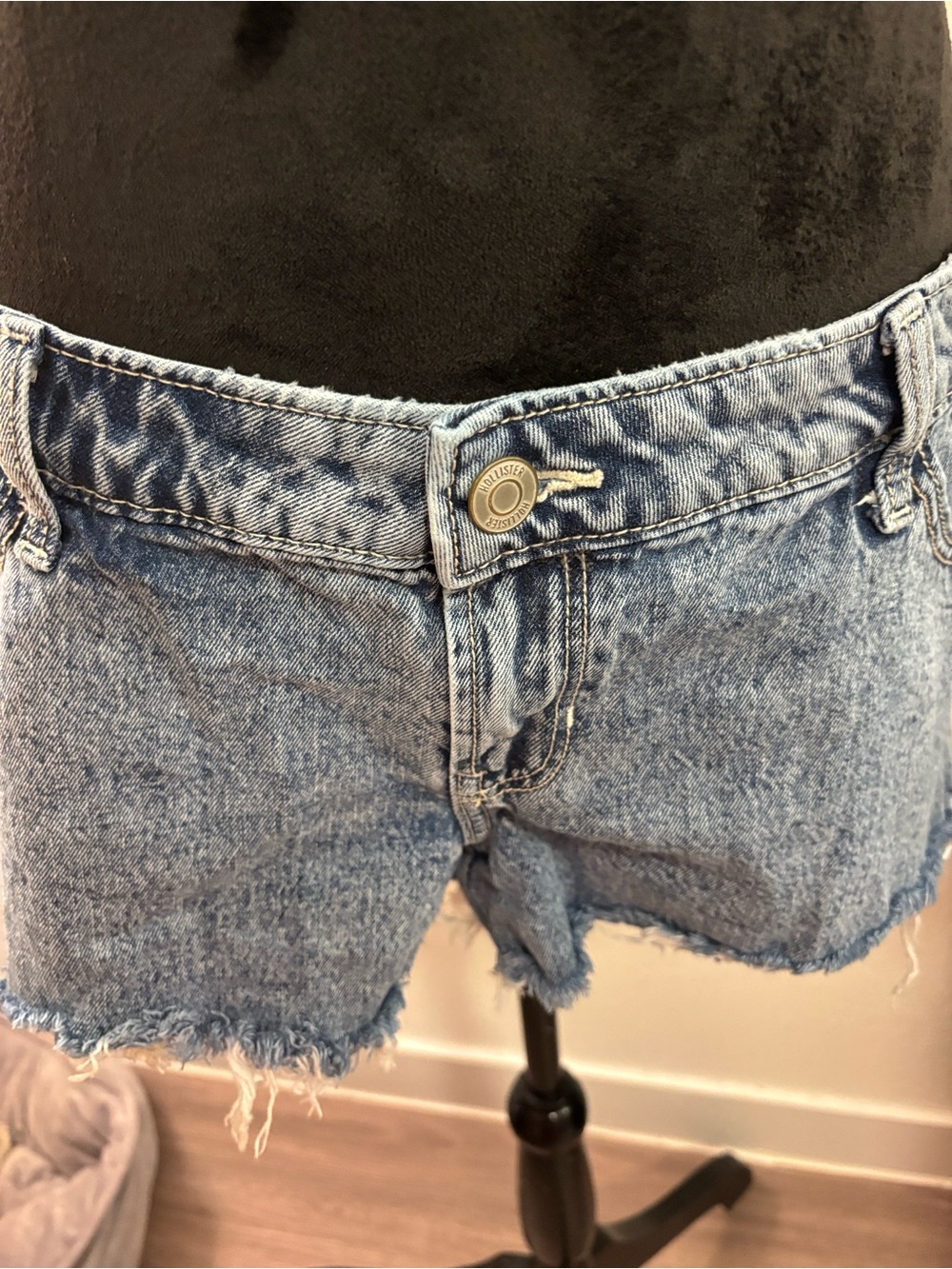 Hollister Light Wash Distressed Denim Cutoff Shorts - Picture 3 of 8